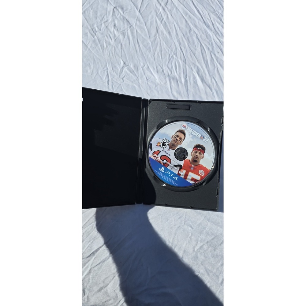 Madden NFL 22 PlayStation 4 PS4 MVP Edition